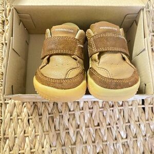 Vivo Barefoot Kids Sneakers in Acorn